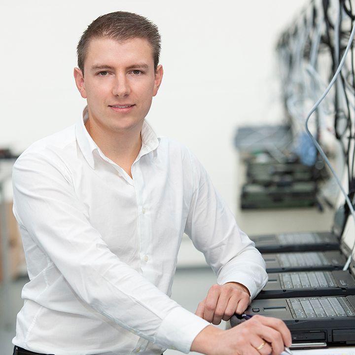 roda computer GmbH - Roman Schellenberg - Responsable Technique et Service IT